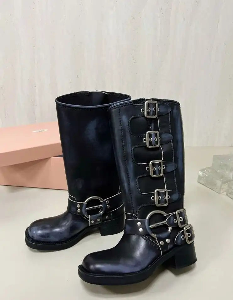 hype Miu Miu Boots