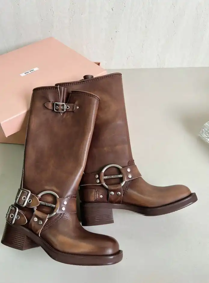 hype Miu Miu Boots