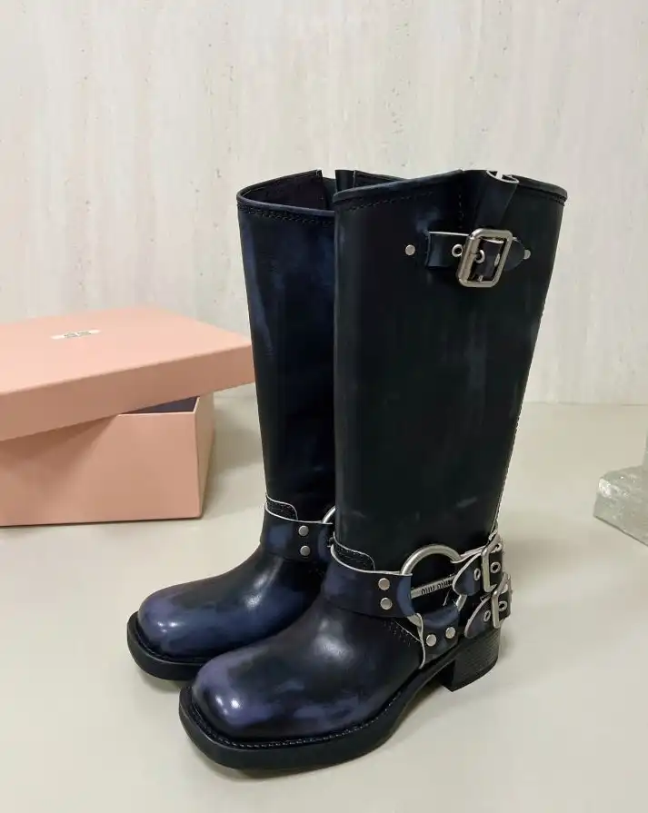 hype Miu Miu Boots