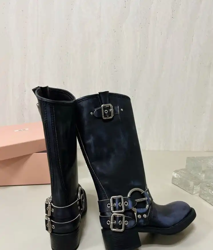 hype Miu Miu Boots