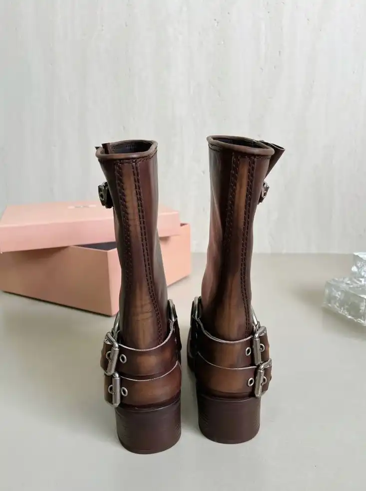 hype Miu Miu Boots