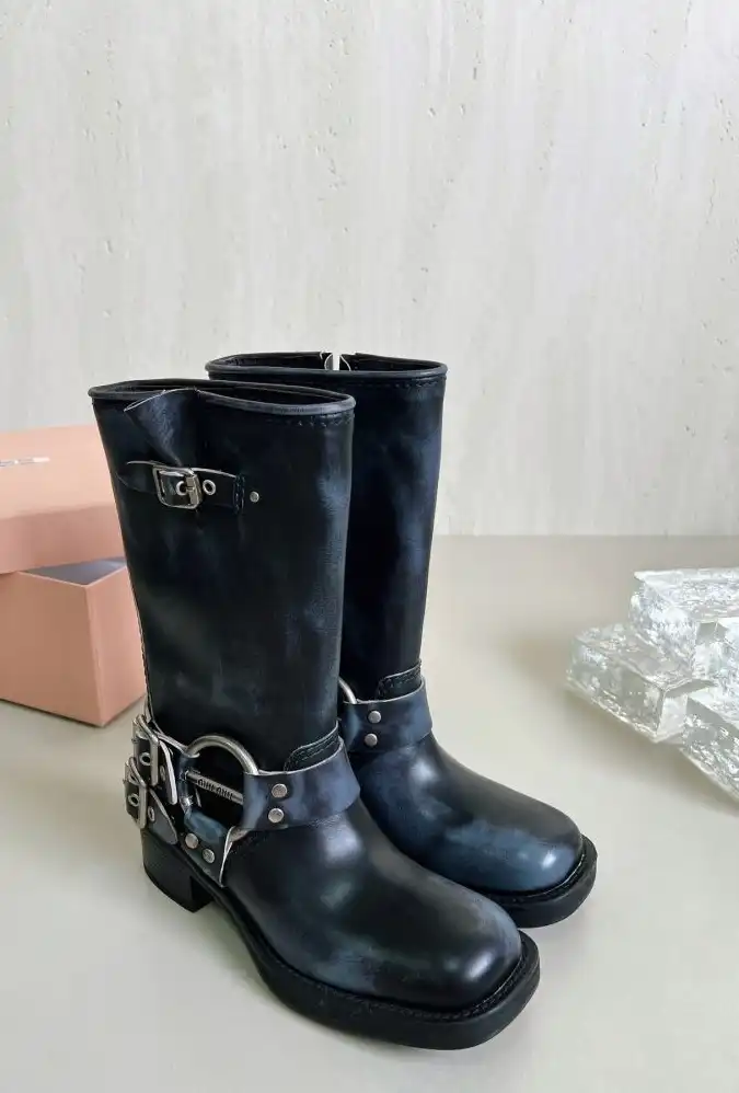 hype Miu Miu Boots