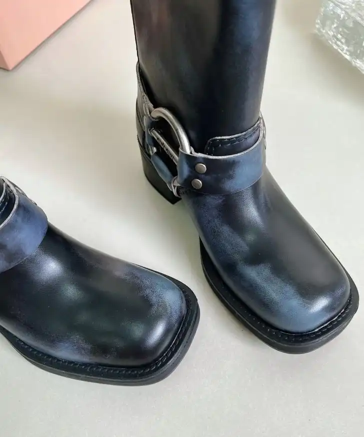 hype Miu Miu Boots