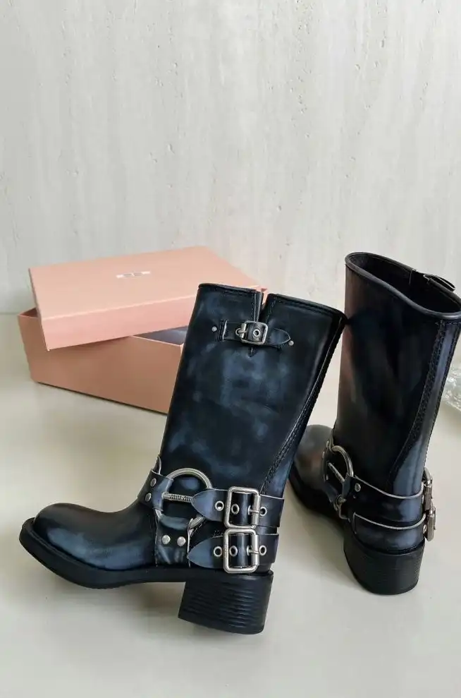 hype Miu Miu Boots