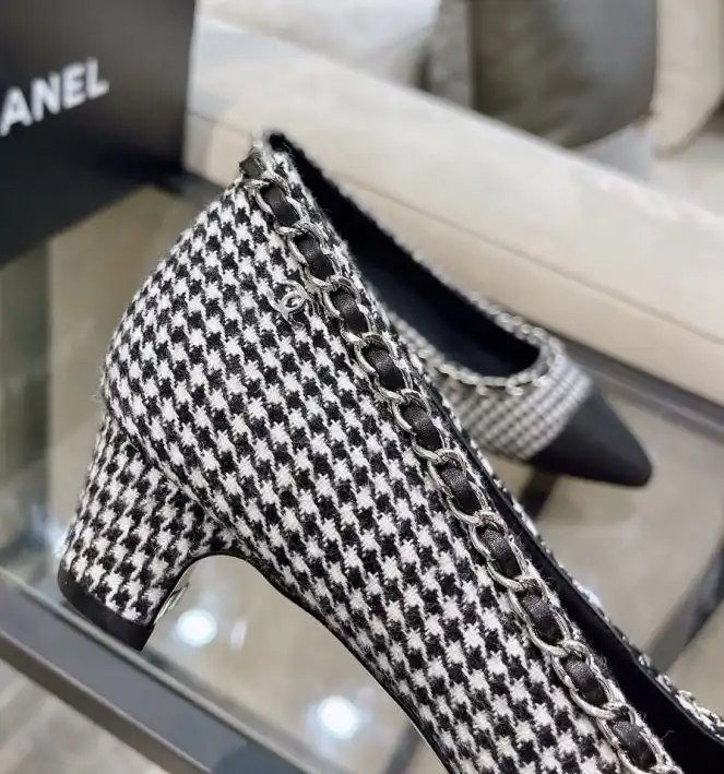 hype Chanel High Heels