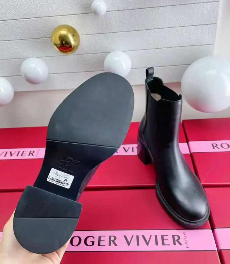 hype Roger Vivier Leather Shoes