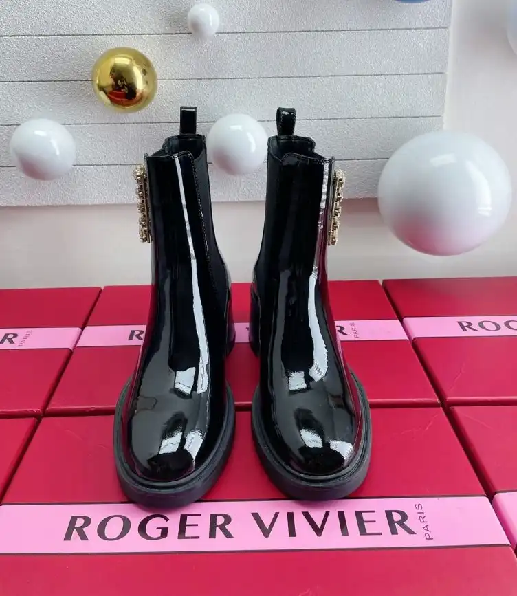 hype Roger Vivier Leather Shoes