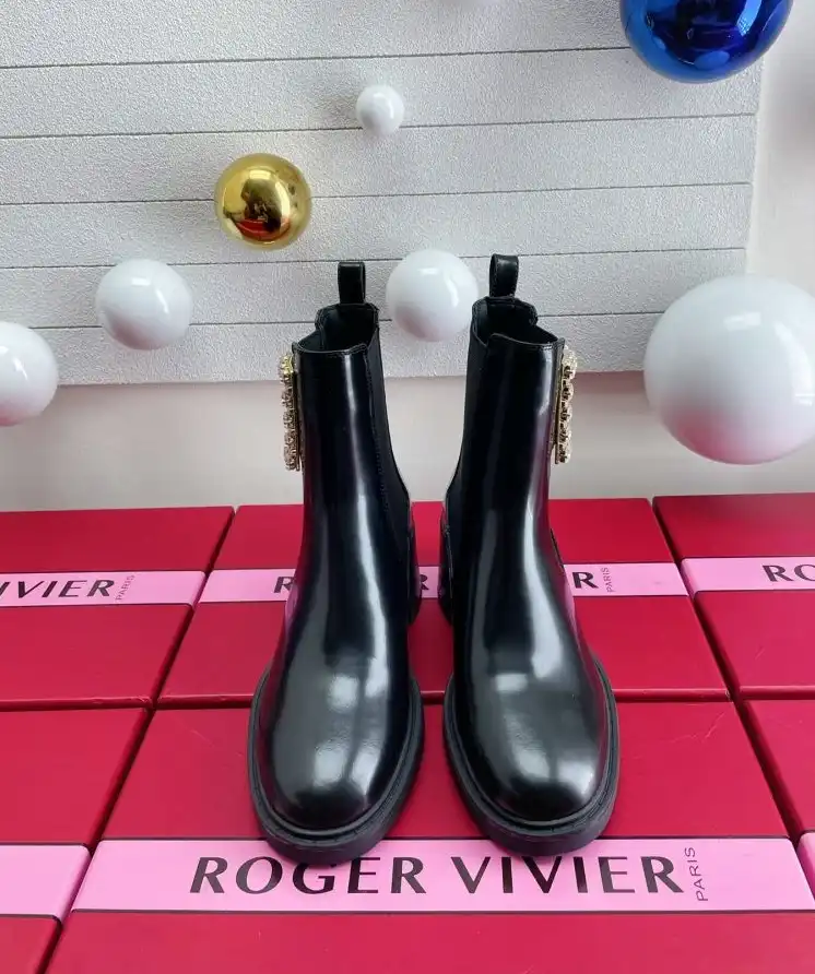 hype Roger Vivier Leather Shoes