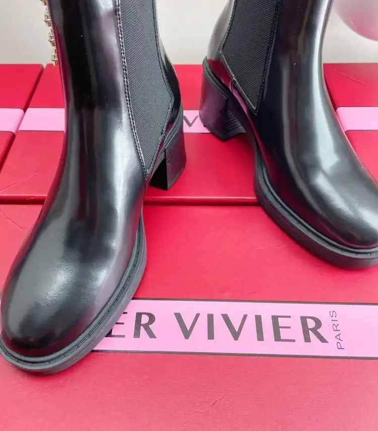 hype Roger Vivier Leather Shoes