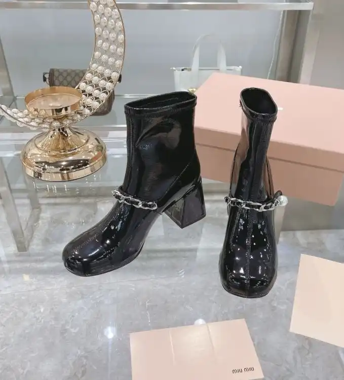 hype Miu Miu Boots