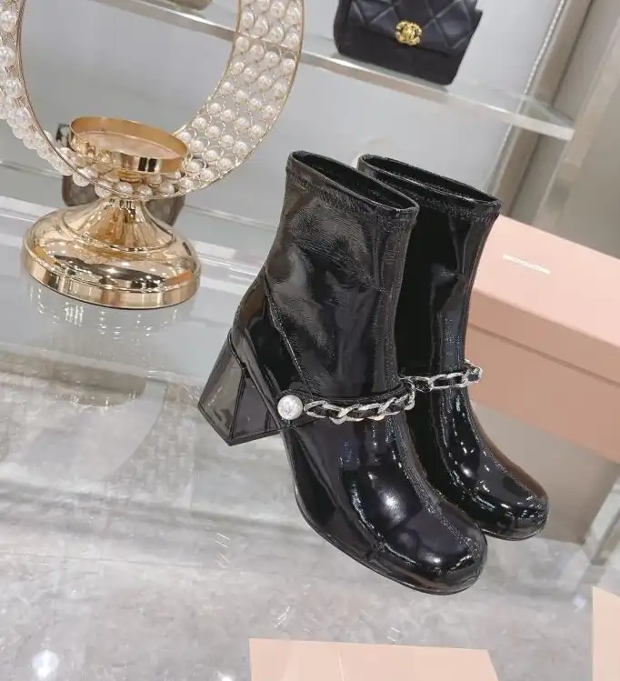 hype Miu Miu Boots