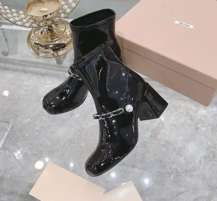 hype Miu Miu Boots