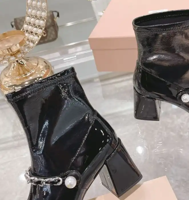 hype Miu Miu Boots