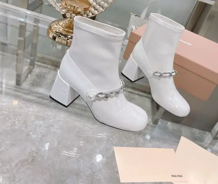 hype Miu Miu Boots