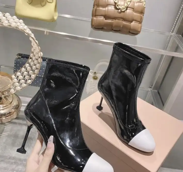 hype Miu Miu Boots