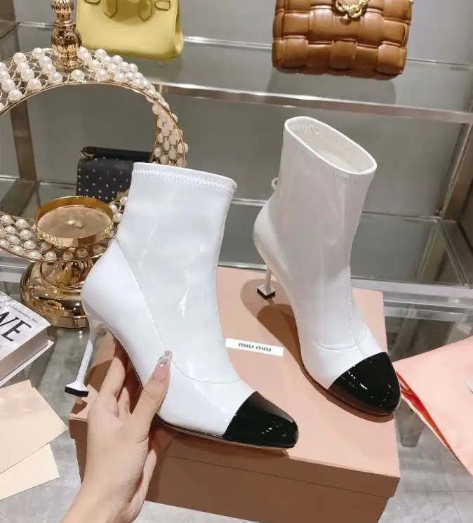 hype Miu Miu Boots