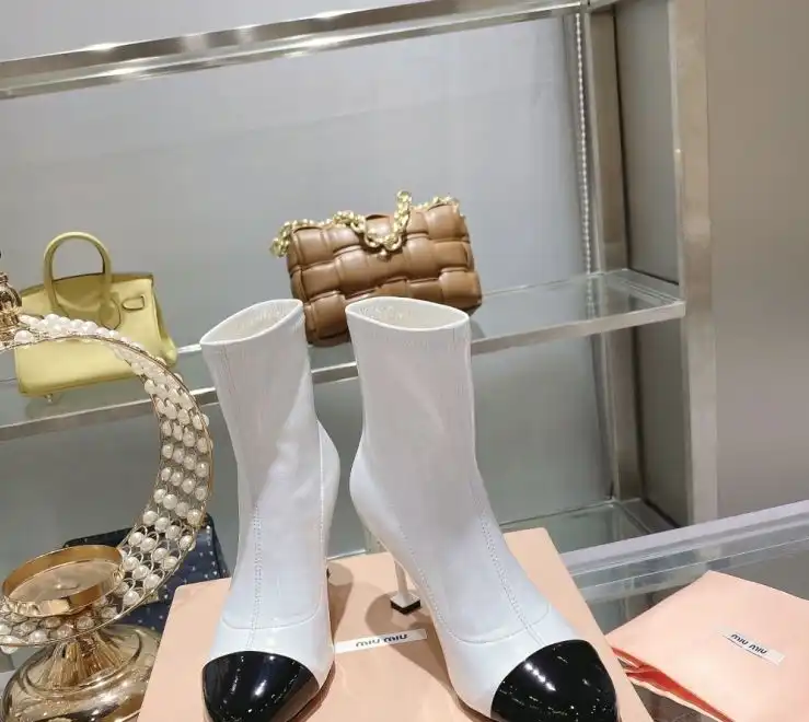 hype Miu Miu Boots