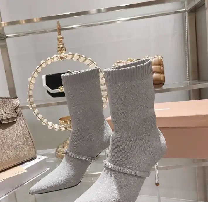 hype Miu Miu Boots