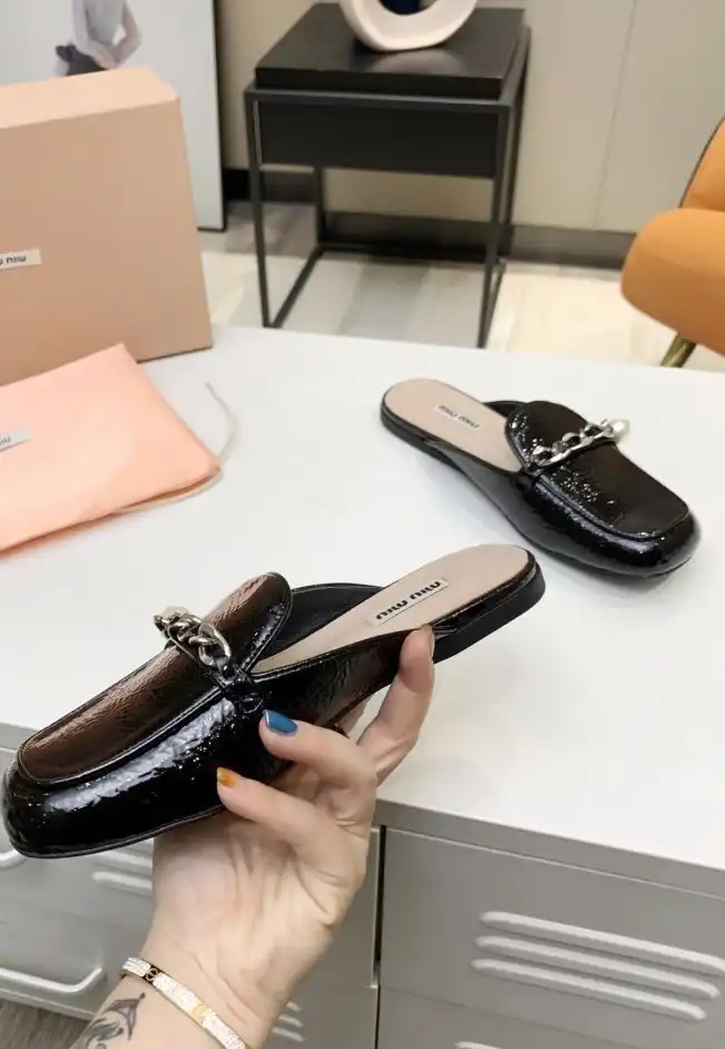 hype Miu Miu Leather Shoes