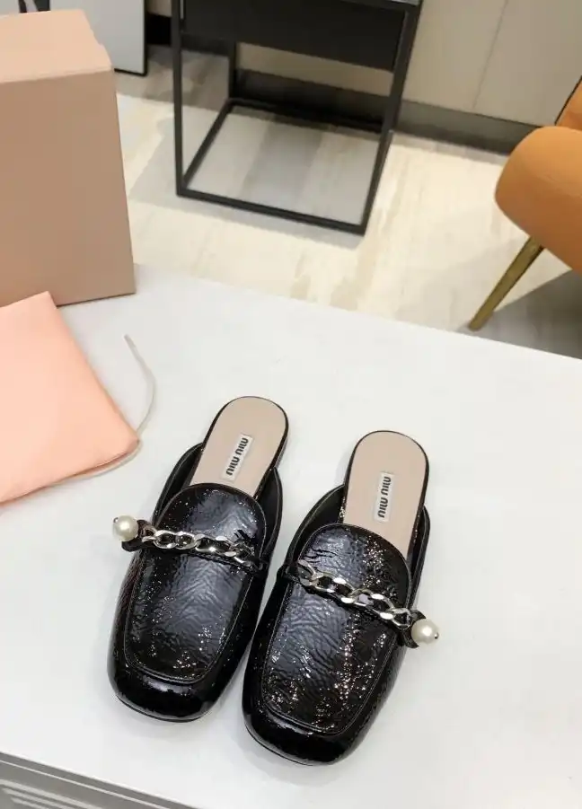 hype Miu Miu Leather Shoes