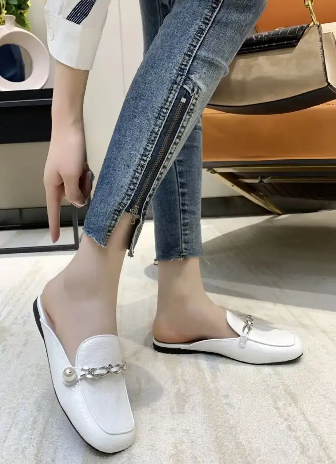 hype Miu Miu Leather Shoes