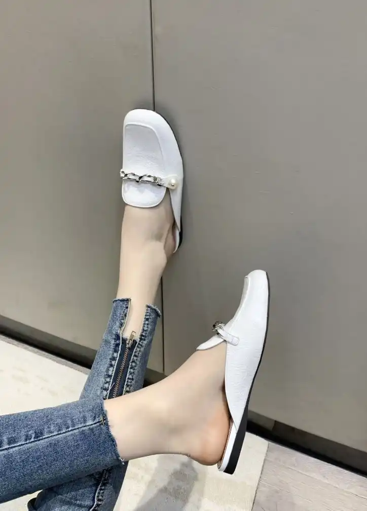 hype Miu Miu Leather Shoes