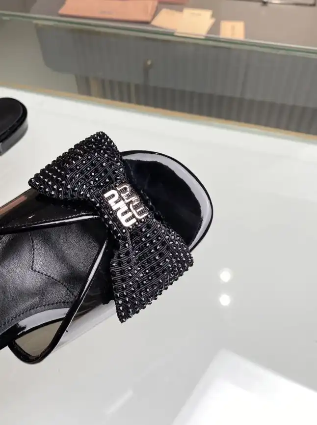 hype Miu Miu Slippers