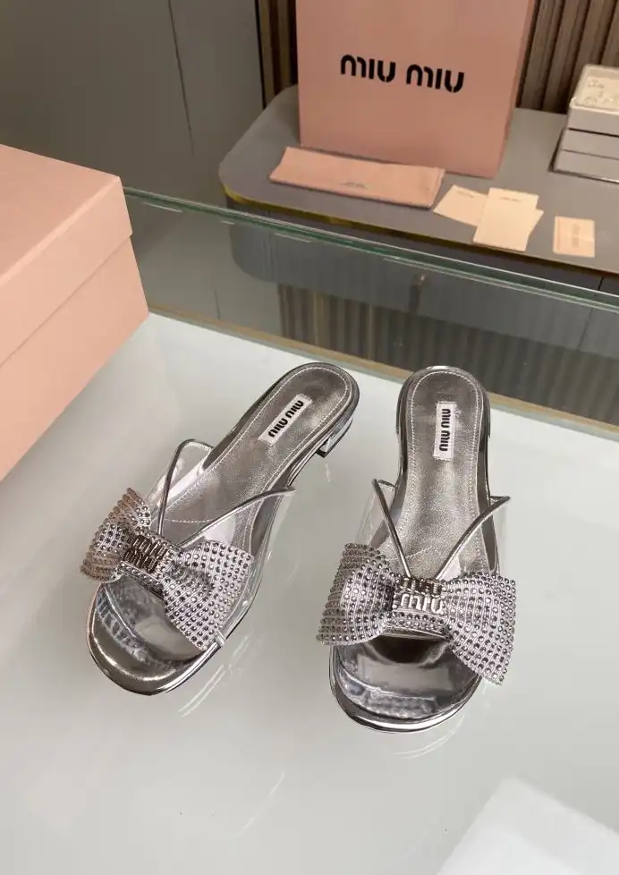 hype Miu Miu Slippers