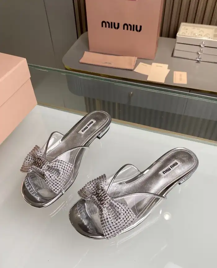 hype Miu Miu Slippers