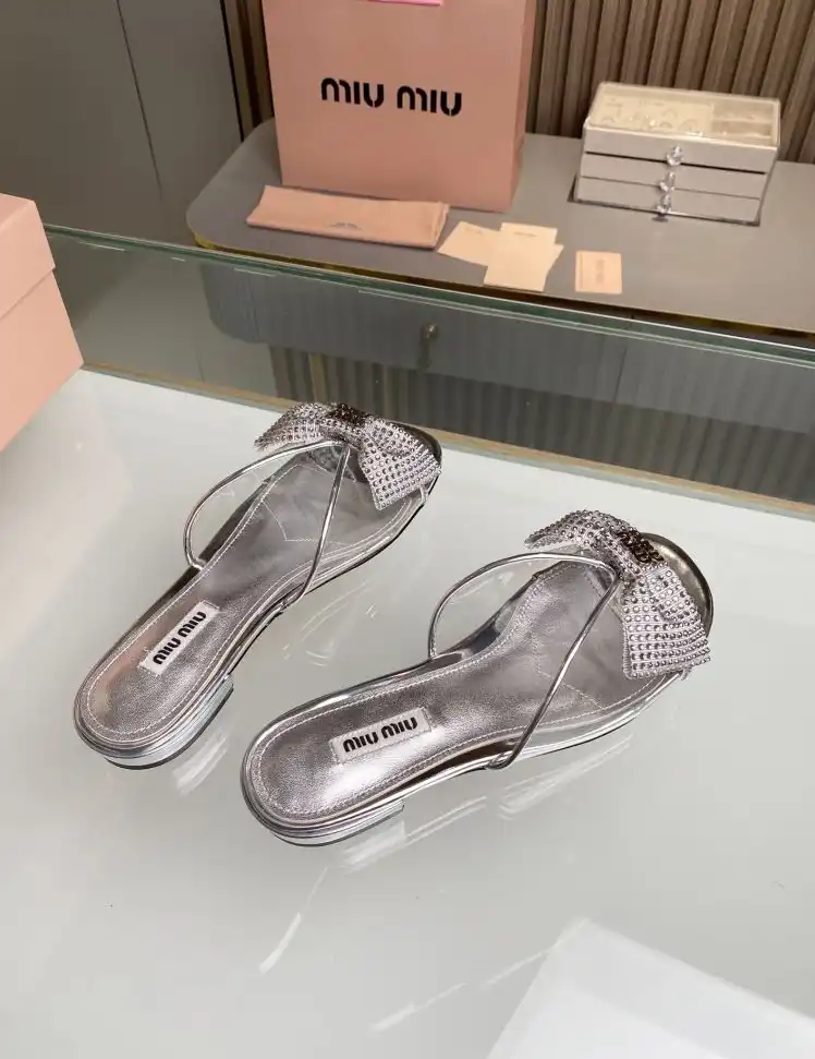 hype Miu Miu Slippers