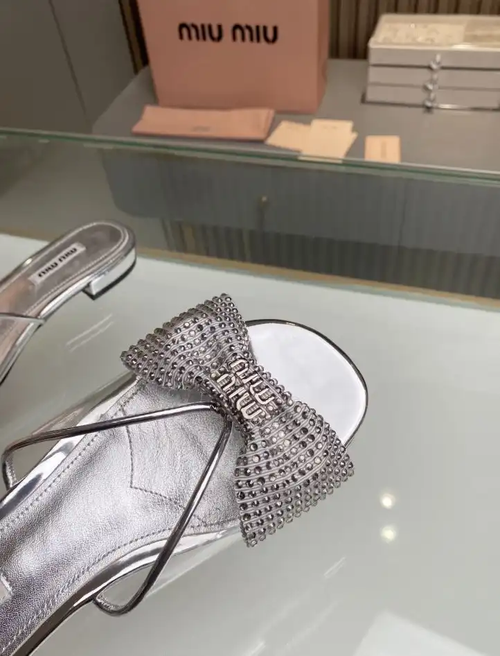 hype Miu Miu Slippers