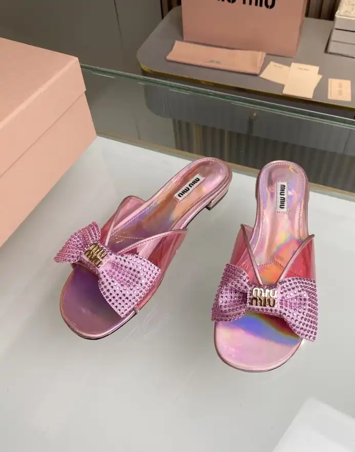 hype Miu Miu Slippers