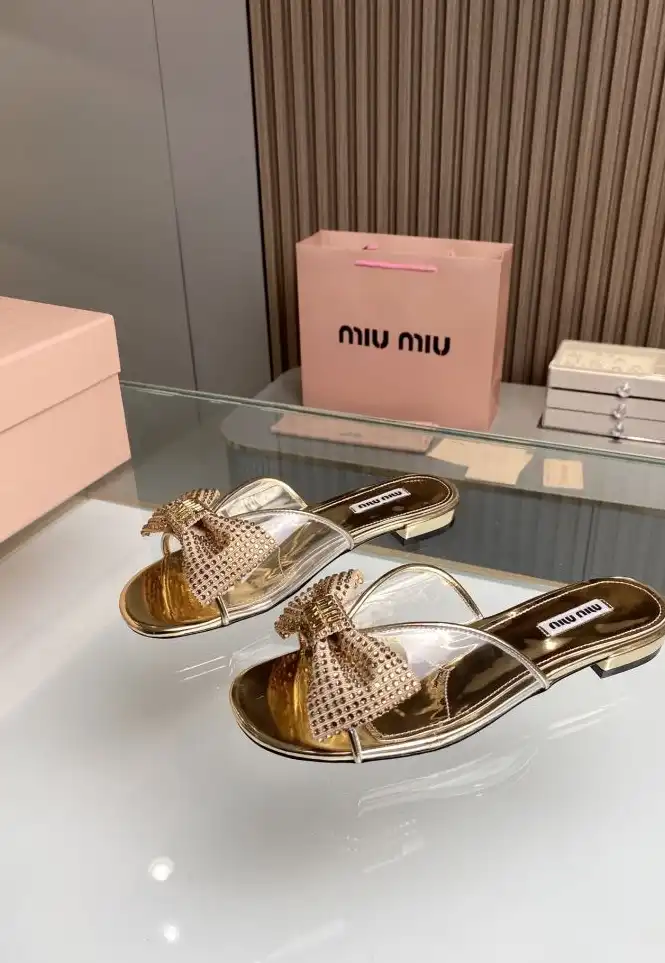 hype Miu Miu Slippers