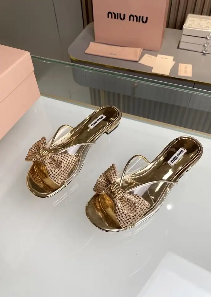 hype Miu Miu Slippers