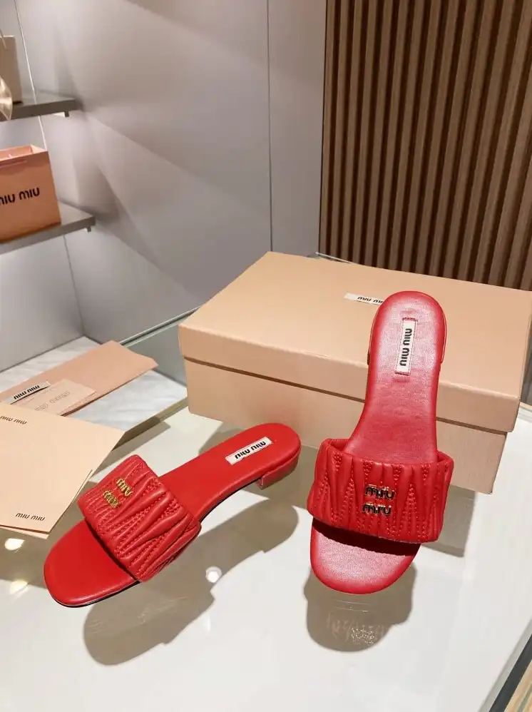 hype Miu Miu Slippers