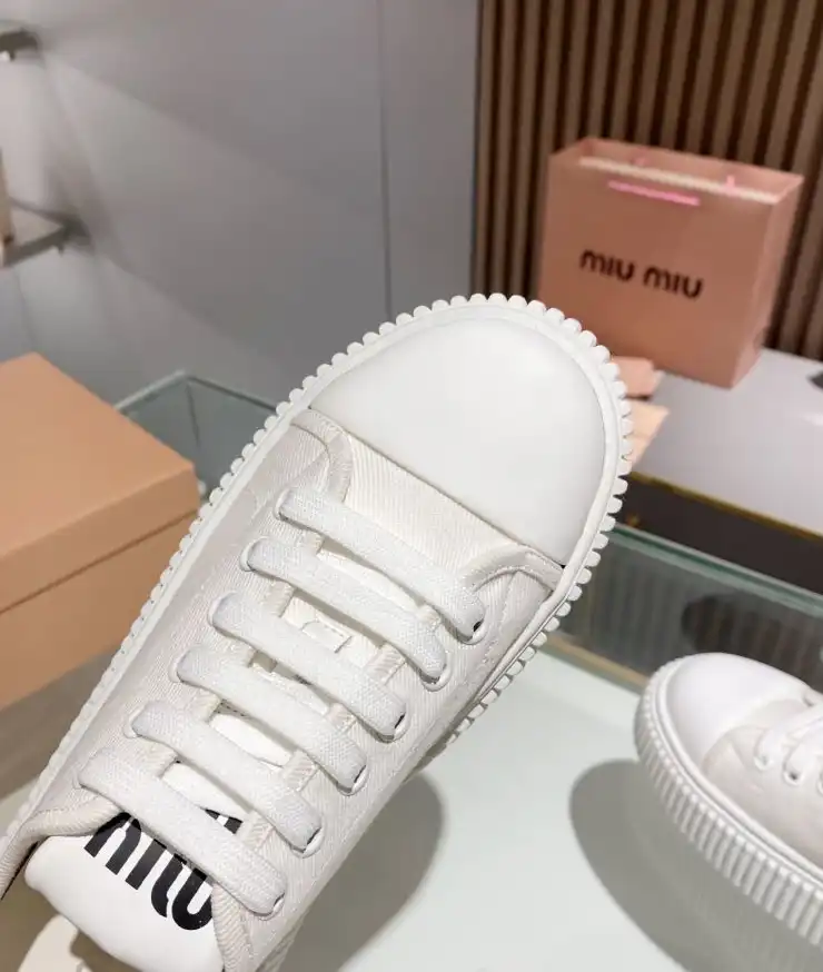 hype Miu Miu Casual Shoes