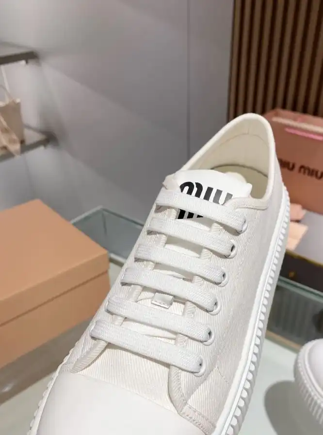 hype Miu Miu Casual Shoes