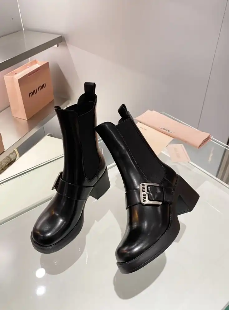 hype Miu Miu Boots