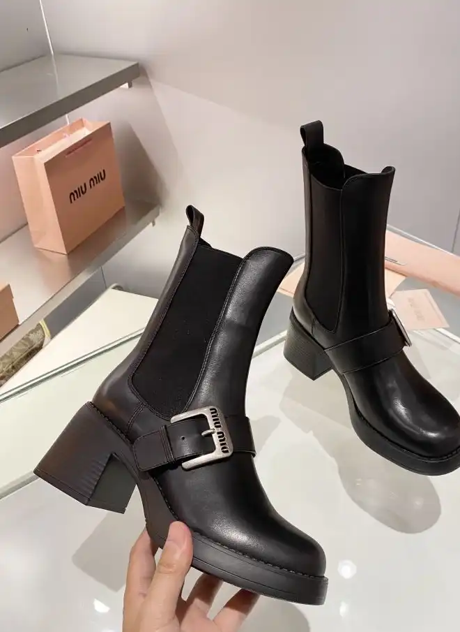 hype Miu Miu Boots