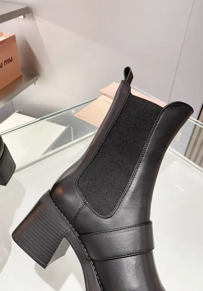 hype Miu Miu Boots