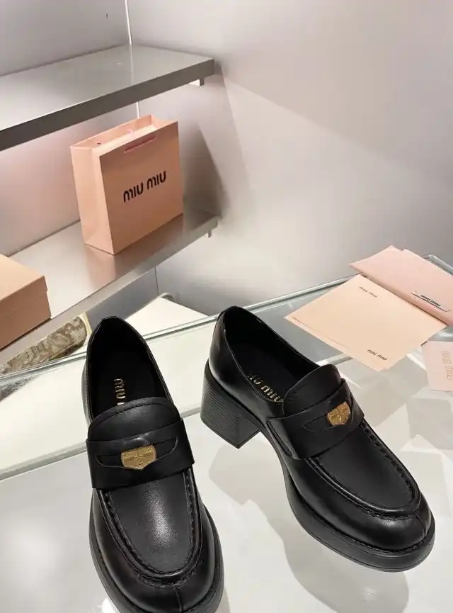 hype Miu Miu Leather Shoes