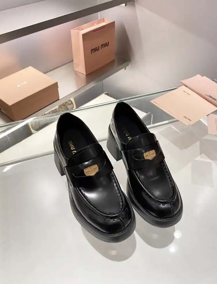 hype Miu Miu Leather Shoes