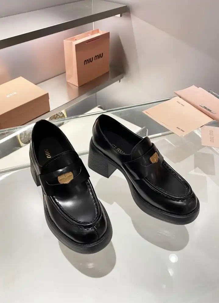 hype Miu Miu Leather Shoes