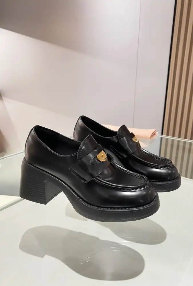 hype Miu Miu Leather Shoes