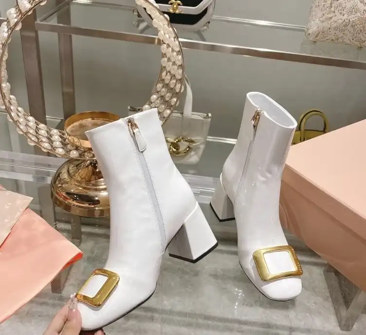 hype Miu Miu Boots