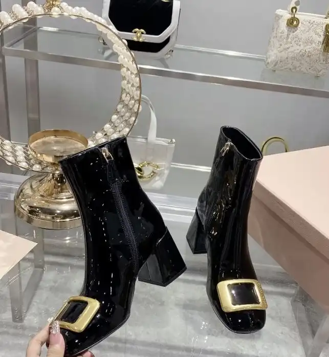 hype Miu Miu Boots