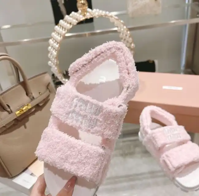 hype Miu Miu Sandals