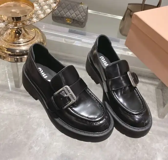 hype Miu Miu Leather Shoes