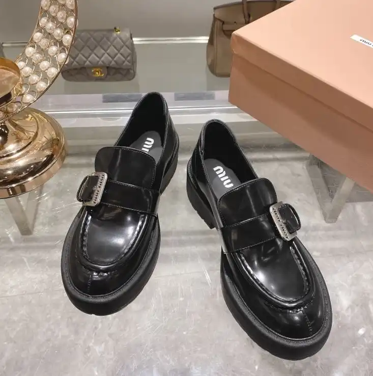 hype Miu Miu Leather Shoes