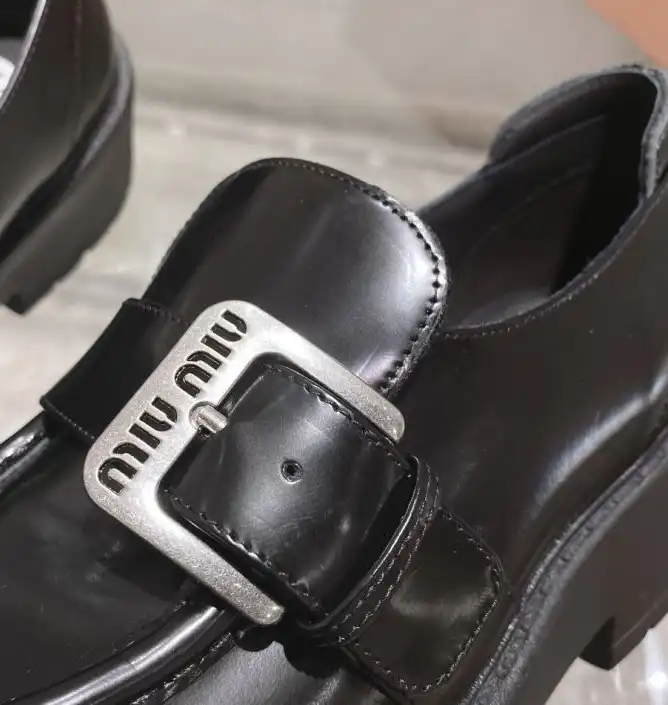 hype Miu Miu Leather Shoes